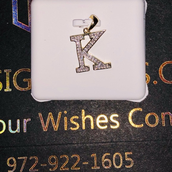 10k Solid REAL GOLD REAL DIAMOND K Initial letter pendant NOT CZ with Appraisal! - Picture 5 of 6